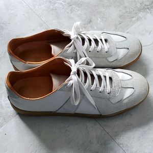 Beckett Simonon GAT sneakers damaged